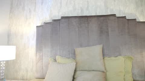 Paula Baleta  online show from 01.24.25