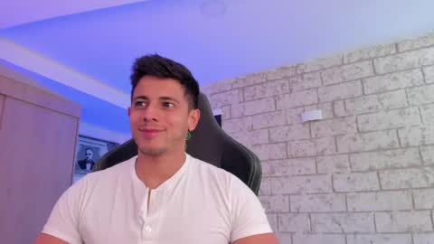 Snapshot of ashton_coleman_ chatting on 04.22.26 my name real is camilo online show from 04.22.26