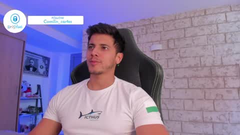 Snapshot of ashton_coleman_ chatting on 05.09.26 my name real is camilo online show from 05.09.26