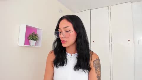 Camila online show from 02.07.25