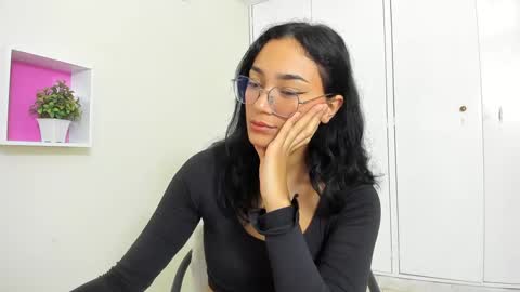 Camila online show from 02.21.25