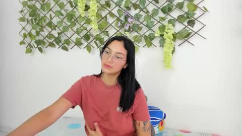 Camila online show from 10.15.25