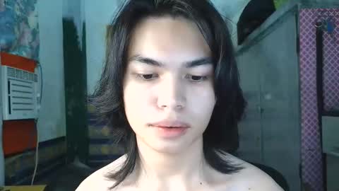 asian_babyboi online show from 12.14.25