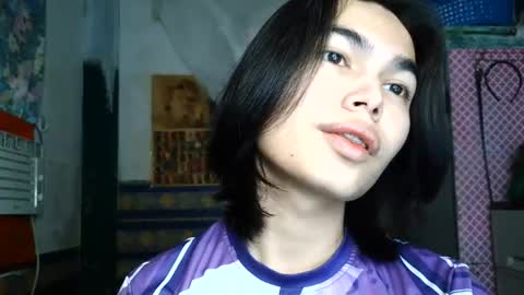 Snapshot of asian_babyboi chatting on 06.18.26 asian_babyboi online show from 06.18.26