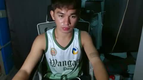 asian_chick931262 online show from 10.28.25