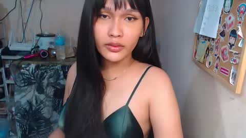 Snapshot of asian_glamm chatting on 04.28.26 ANITA online show from 04.28.26