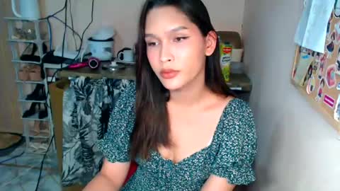 Snapshot of asian_glamm chatting on 06.30.26 ANITA online show from 06.30.26