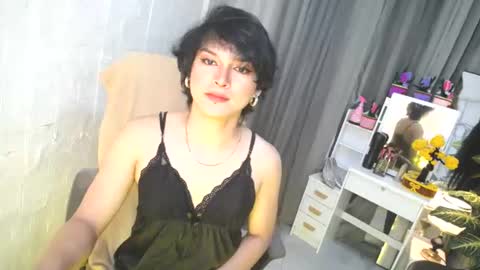 Snapshot of asian_handsomexx chatting on 06.25.26 asian_handsomexx online show from 06.25.26