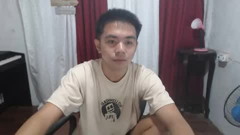 Snapshot of asian_janush chatting on 11.15.25 asian_janush online show from 11.15.25