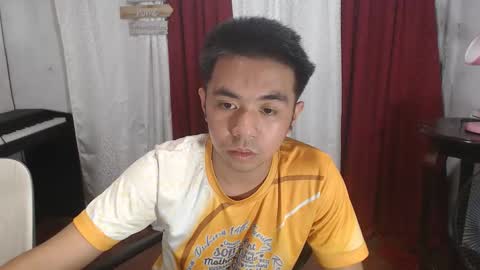 Snapshot of asian_janush chatting on 11.17.25 asian_janush online show from 11.17.25