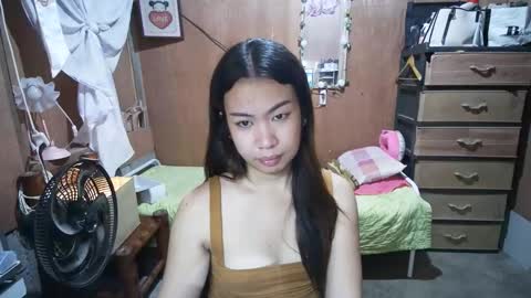 Snapshot of asian_llory chatting on 10.12.25 asian_llory online show from 10.12.25