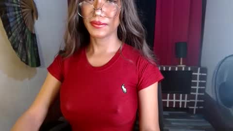 Snapshot of asian_petit19 chatting on 12.10.24 Lovely online show from 12.10.24