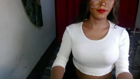 Snapshot of asian_petit19 chatting on 01.29.25 Lovely online show from 01.29.25
