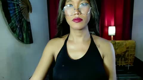 Snapshot of asian_petit19 chatting on 02.08.25 Lovely online show from 02.08.25