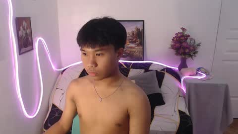 Snapshot of asian_prince_of_cock chatting on 09.30.25 Prince online show from 09.30.25