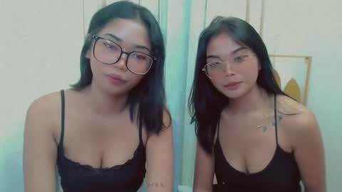 Snapshot of asian_pure_girl chatting on 05.29.26 asian_pure_girl online show from 05.29.26