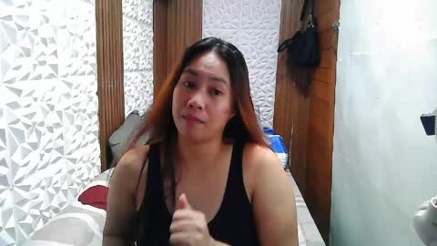 Snapshot of asian_sexydimples chatting on 06.06.26 Trixie online show from 06.06.26