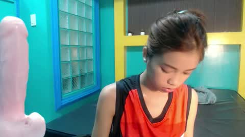 Snapshot of asian_slade chatting on 06.09.26 asian_slade online show from 06.09.26