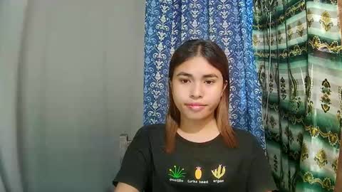 Snapshot of asian_sofiaxxx chatting on 01.17.26 Sofia online show from 01.17.26