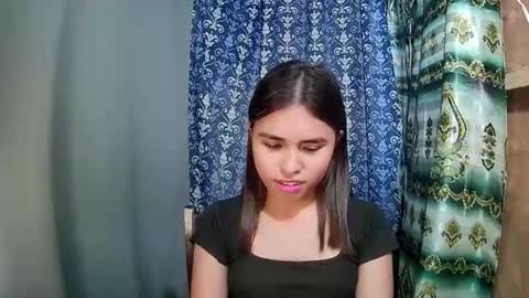 Snapshot of asian_sofiaxxx chatting on 02.15.26 Sofia online show from 02.15.26