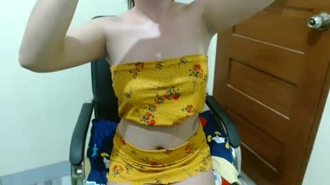 Snapshot of asian_sophia69 chatting on 01.23.25 aisan sophia online show from 01.23.25