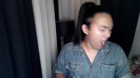 Snapshot of asian_suteishi chatting on 09.28.25 stacey online show from 09.28.25