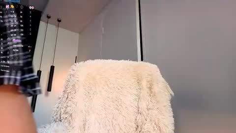 Snapshot of asianangel_1 chatting on 07.25.26 asianangel_1 online show from 07.25.26