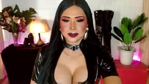 nicole online show from 10.19.25