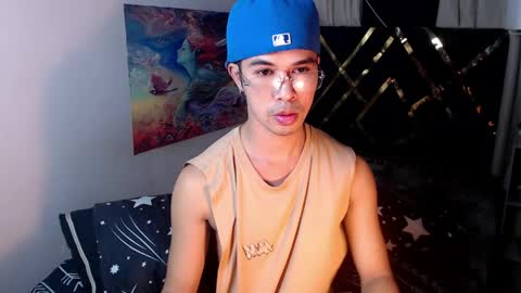 asiancum_peter online show from 04.28.26