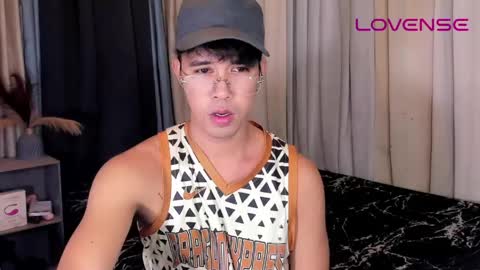 asiancum_peter online show from 06.01.26