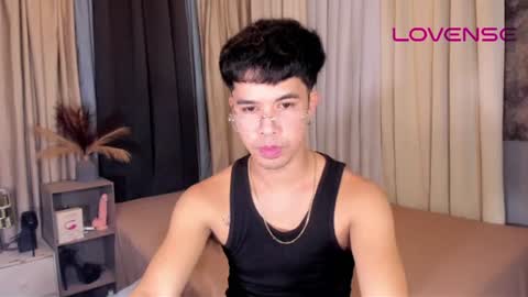 asiancum_peter online show from 06.16.26
