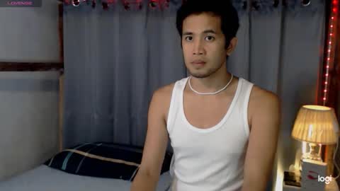 Snapshot of asiancumguyx chatting on 10.07.25 Orlando online show from 10.07.25