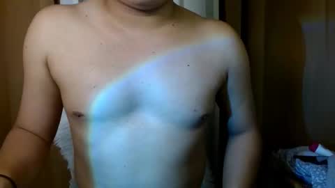 Snapshot of asiangay1209 chatting on 09.21.25 asiangay1209 online show from 09.21.25