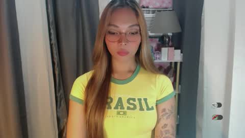 Snapshot of asianhottiesttamira chatting on 05.19.26 HI IM TAMIRA LOOKING FOR SERIOUS RELATIONSHIP online show from 05.19.26