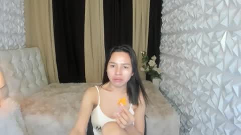 asianpetitefucker01 online show from 06.11.26