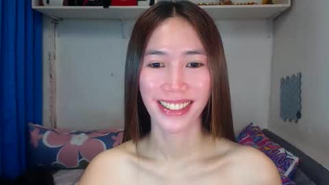 Snapshot of asianqt19 chatting on 05.29.26 J A D E online show from 05.29.26