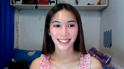 J A D E online show from 07.04.26
