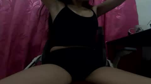 Snapshot of asiansbestsquirter chatting on 07.28.26 asiansbestsquirter online show from 07.28.26