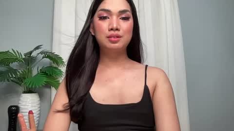 Lily online show from 06.25.26