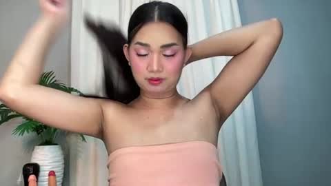 Lily online show from 07.06.26