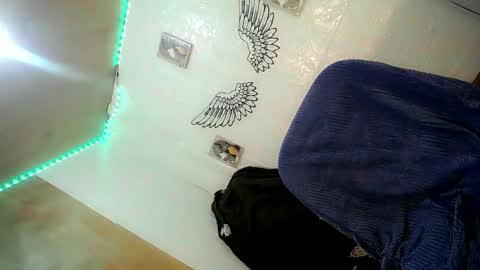 Snapshot of asiantarzan chatting on 10.26.25 jane18 online show from 10.26.25