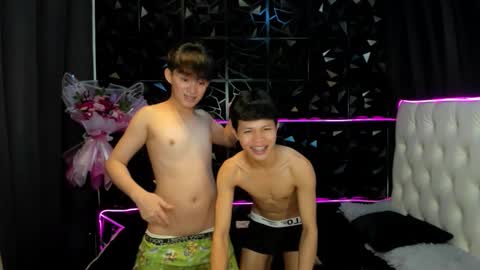 Mark online show from 02.08.26