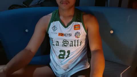 Snapshot of asianxx_edrian chatting on 02.23.26 Edrian online show from 02.23.26