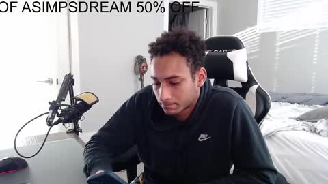 Snapshot of asimpsdream chatting on 11.10.25 asimpsdream online show from 11.10.25