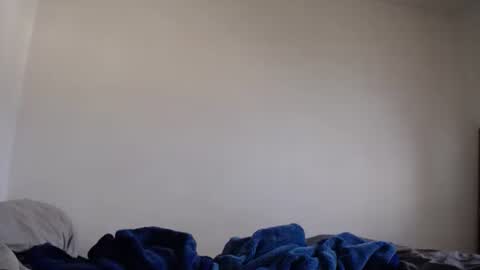 Snapshot of aslanne chatting on 03.25.26 aslanne online show from 03.25.26