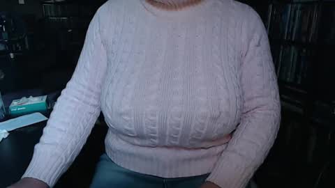 Aspen Vale online show from 10.12.25