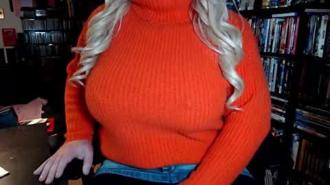 Aspen Vale online show from 11.12.25