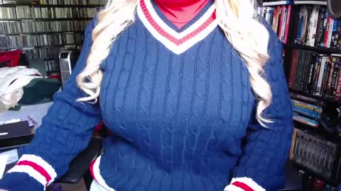 Snapshot of aspen_vale chatting on 06.01.26 Aspen Vale online show from 06.01.26