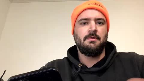 Snapshot of assandpussylicker777 chatting on 01.04.25 Jon online show from 01.04.25