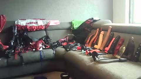 sissyslut online show from 01.13.25